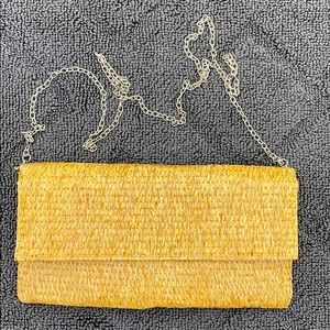Summer bag raffia clutch